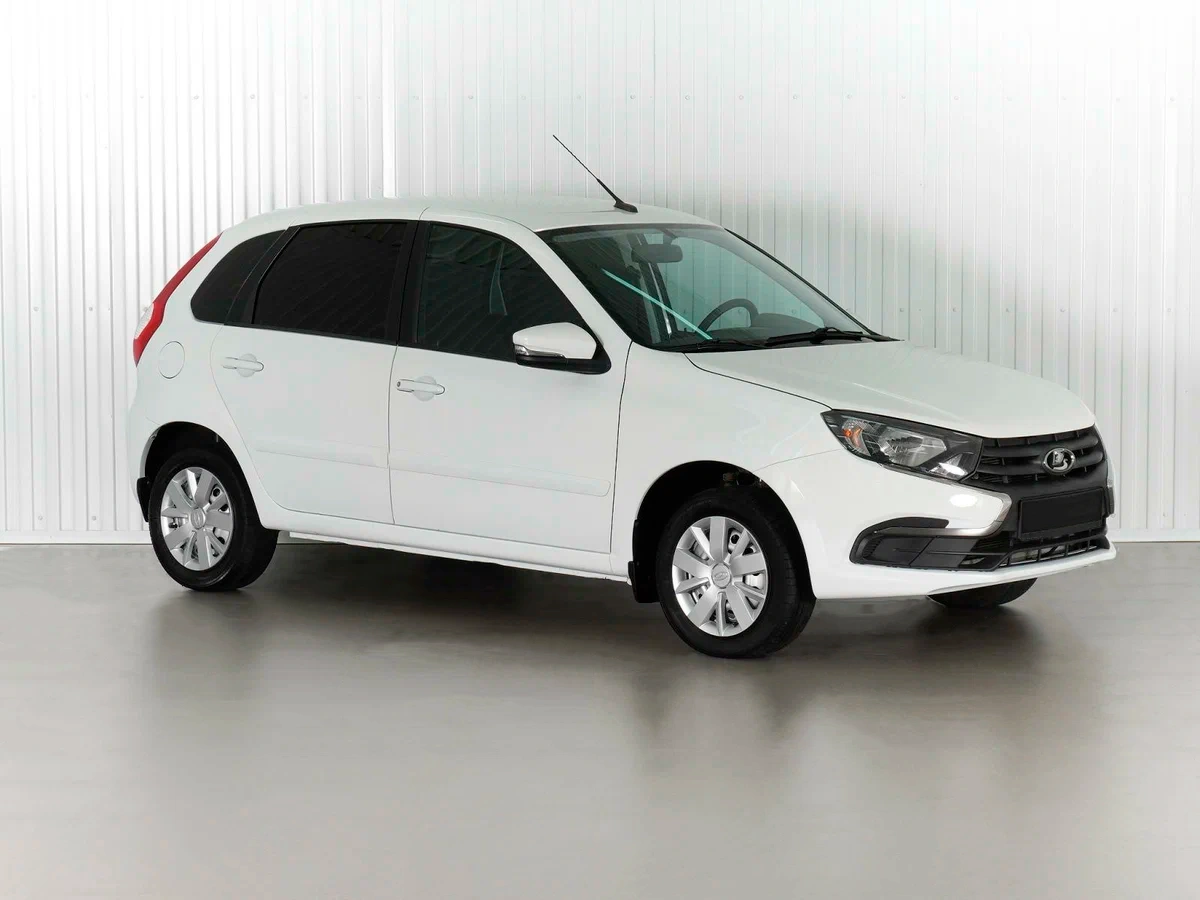 Lada Granta Хэтчбек в Нижний Новгород - фото №1