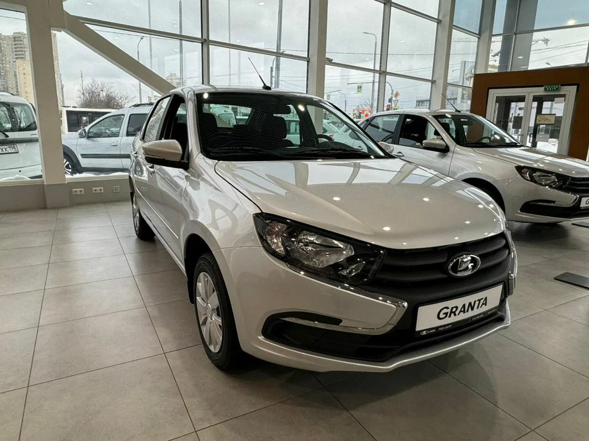 Lada Granta Седан в Нижний Новгород - фото №2