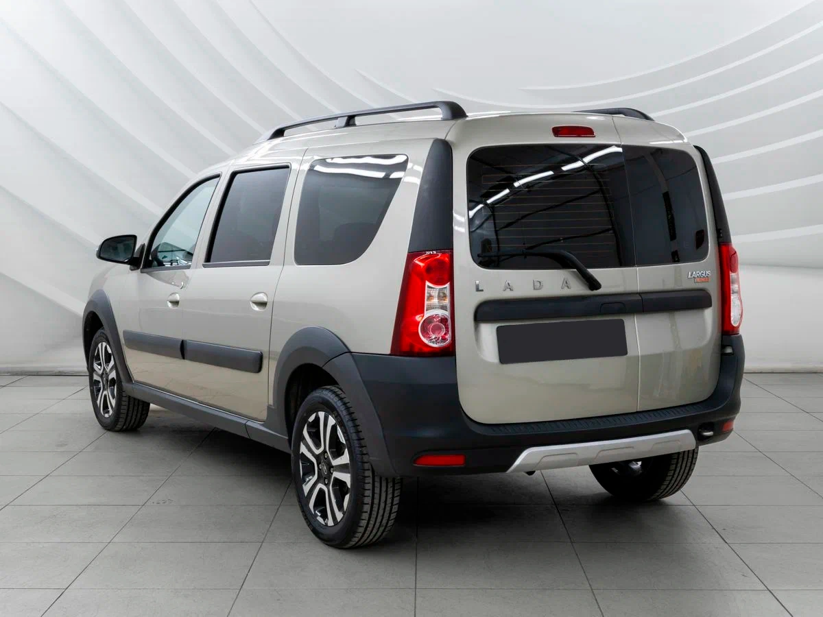 Lada Largus Cross в Нижний Новгород - еще фото